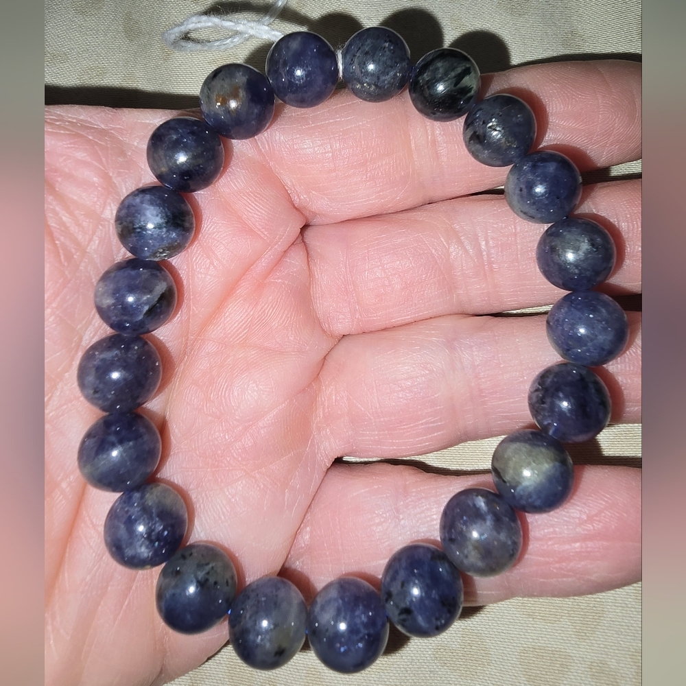 9-10mm Iolite Bracelet